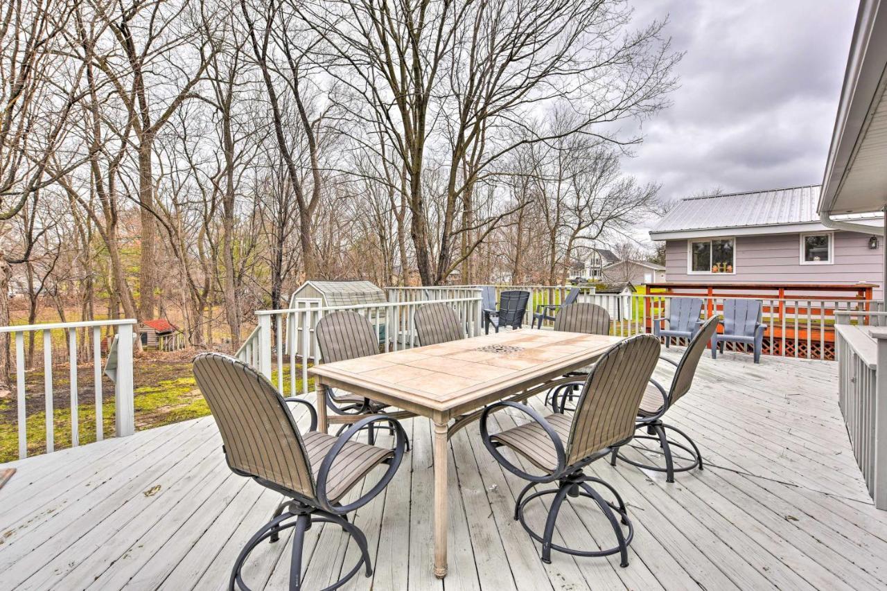Charming Retreat With Deck - Walk To Lake Pepin Zewnętrze zdjęcie